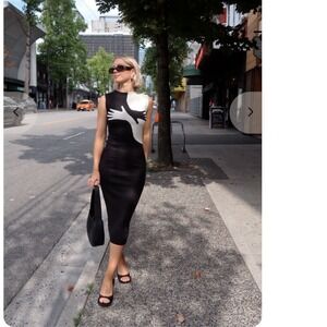 Another Girl Black White Hug Hand Graphic Knit Midi Dress XL New With Tags